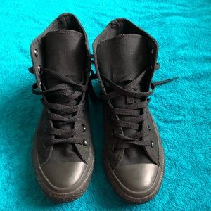 Unisex Black High Top Converse